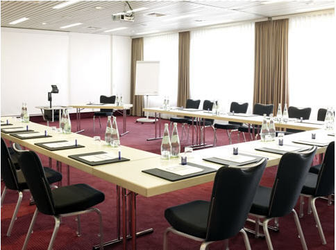 Hotel Nh Hirschberg Heidelberg 4*